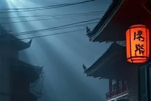 折叠的夏天封面，蝉鸣午后树影落在泛白的操场跑道上
